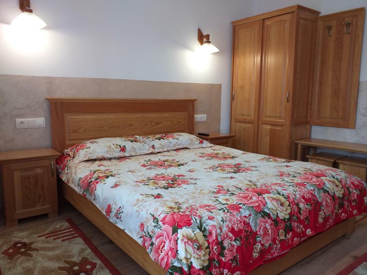 Casa Melissa Hotel Colibita Bagian luar foto